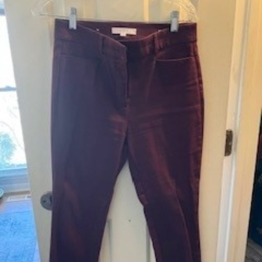 Loft Women's maroon pant, size 4, sutton skinny
